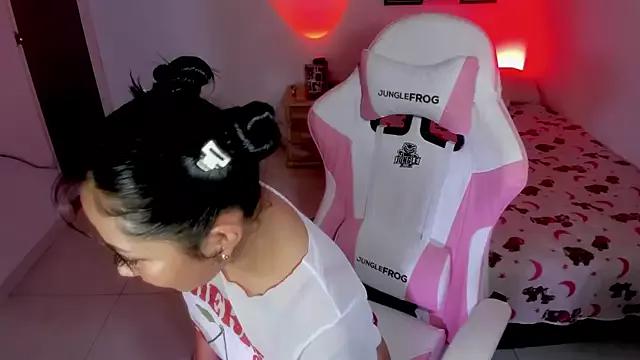 Sweet_milady from StripChat