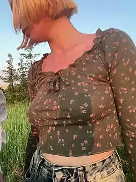 Try the thrill of flirt babes with our cam hosts, featuring unclothed wildness while getting naked and playing with their favored sex toys.
