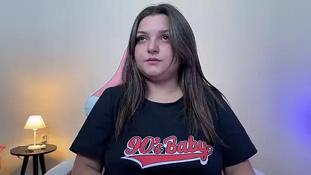 SweetFoxEyes from StripChat is Freechat