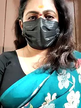 Sweetie_swetha37 from StripChat is Freechat