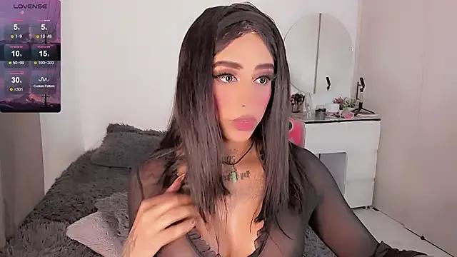 Try the thrill of flirt babes with our cam hosts, featuring unclothed wildness while getting naked and playing with their favored sex toys.