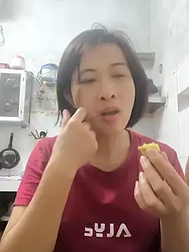 Sweets24 from StripChat