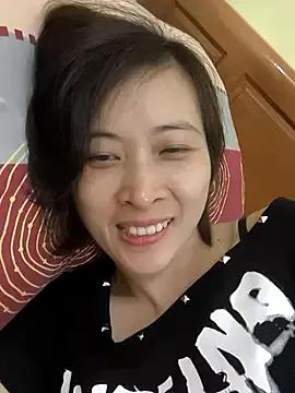 Sweets24 from StripChat