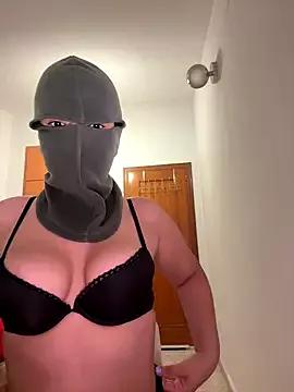 sweetwesla02 from StripChat is Freechat