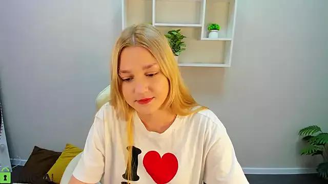 Sylvia_Ortiz from StripChat is Freechat