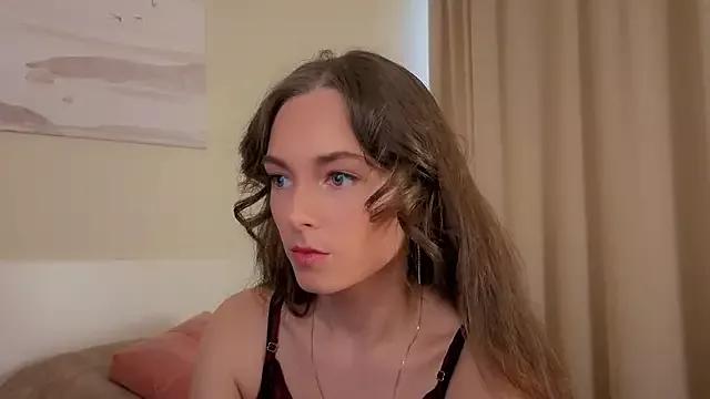 SynnoveBaber from StripChat is Freechat