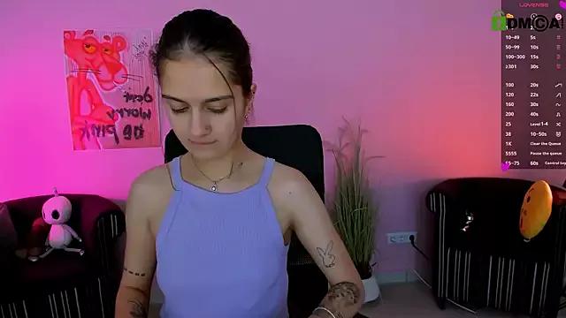 talia_seduce from StripChat is Freechat