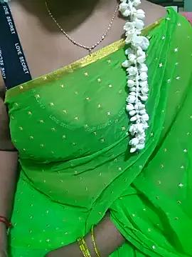 TAMIL-URVASHI from StripChat is Freechat