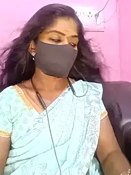 Tamil_Ammu from StripChat is Freechat