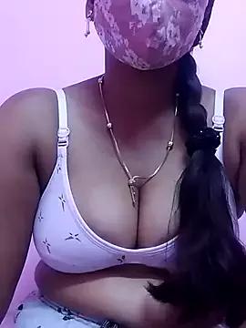 Tamil_Amul from StripChat is Freechat