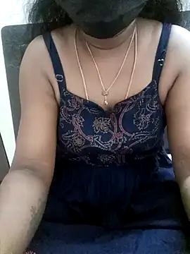 Tamil_Vishalini from StripChat is Freechat