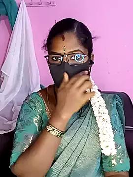 tamilammukuttyy from StripChat is Freechat