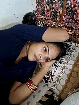 Tamilbhabhi from StripChat is Freechat