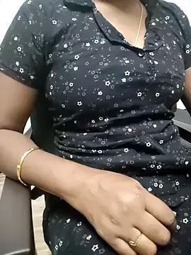 Tamilmallu-duskygirl03 from StripChat is Freechat
