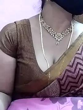 Tamilpriyamallu from StripChat is Freechat