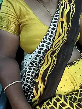 Tamilselviroja- from StripChat is Freechat