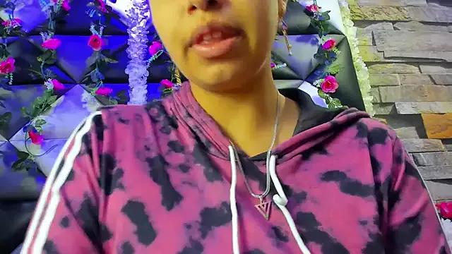 Tammy_Blackk from StripChat