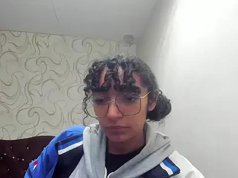 Tangisoul from StripChat is Freechat