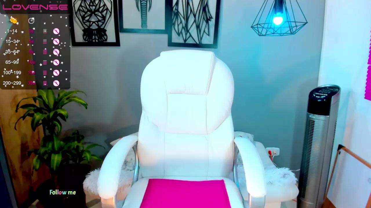 TaraFisher_ from StripChat