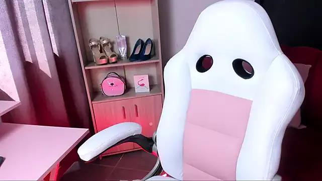 Try the thrill of flirt babes with our cam hosts, featuring unclothed wildness while getting naked and playing with their favored sex toys.