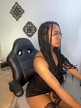 Terry_ebony from StripChat is Freechat