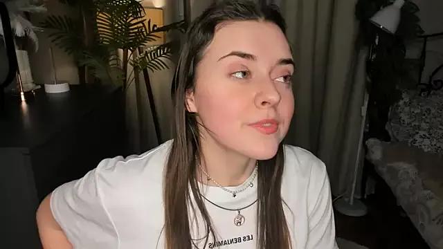 Photos of ThelmaJusto from StripChat is Freechat