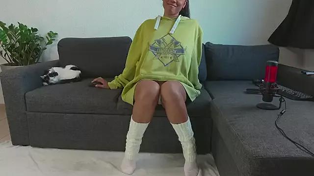 Try the thrill of flirt babes with our cam hosts, featuring unclothed wildness while getting naked and playing with their favored sex toys.