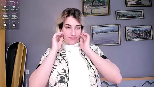 Try the thrill of flirt babes with our cam hosts, featuring unclothed wildness while getting naked and playing with their favored sex toys.