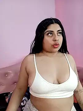 TifanieJones from StripChat is Freechat
