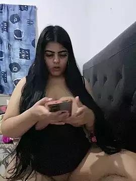 Tifannyrosee from StripChat is Freechat