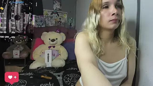 Try the thrill of flirt babes with our cam hosts, featuring unclothed wildness while getting naked and playing with their favored sex toys.