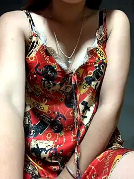 Tina_pusy from StripChat is Freechat