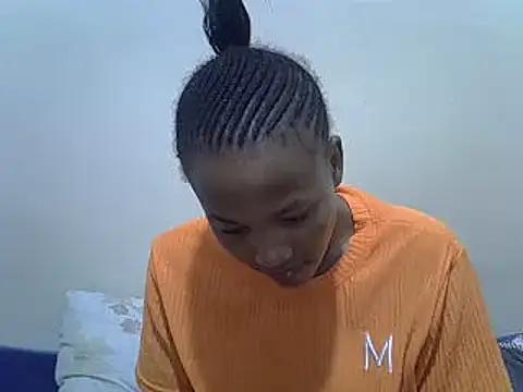 tinabestdoll from StripChat is Freechat