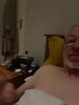 Tony175175 from StripChat is Freechat