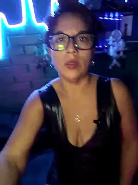 TRISH_MILF from StripChat is Freechat