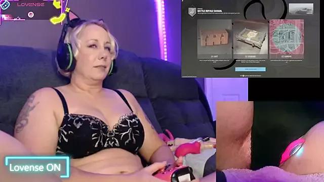 Try the thrill of flirt babes with our cam hosts, featuring unclothed wildness while getting naked and playing with their favored sex toys.