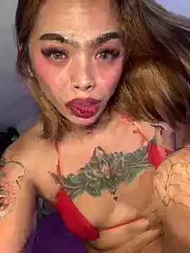 TSqueenOfCUM from StripChat is Freechat