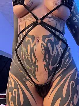 ur_fav_kitty from StripChat is Freechat