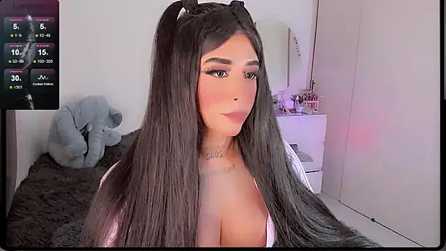 urcuttiegirl from StripChat is Freechat