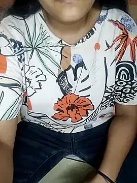 urrubybaby from StripChat is Freechat
