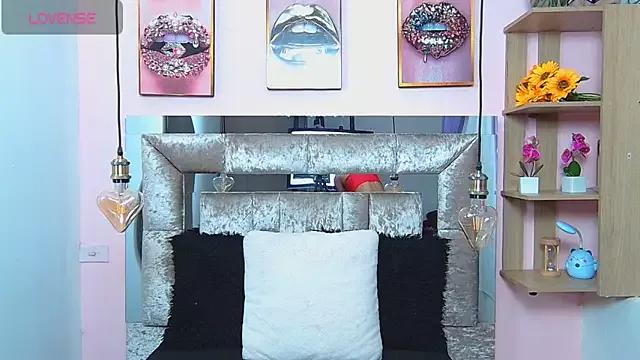 Try the thrill of flirt babes with our cam hosts, featuring unclothed wildness while getting naked and playing with their favored sex toys.
