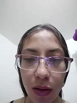 Valeria_Saenz_25 from StripChat is Freechat