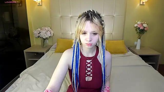Valerie_Woods from StripChat is Freechat