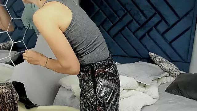 Try the thrill of flirt babes with our cam hosts, featuring unclothed wildness while getting naked and playing with their favored sex toys.