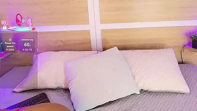 Try the thrill of flirt babes with our cam hosts, featuring unclothed wildness while getting naked and playing with their favored sex toys.