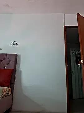 valilu_rosse27 from StripChat is Freechat