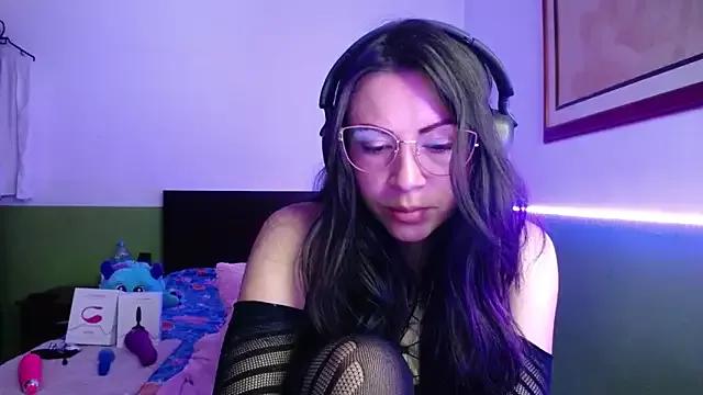 Try the thrill of flirt babes with our cam hosts, featuring unclothed wildness while getting naked and playing with their favored sex toys.