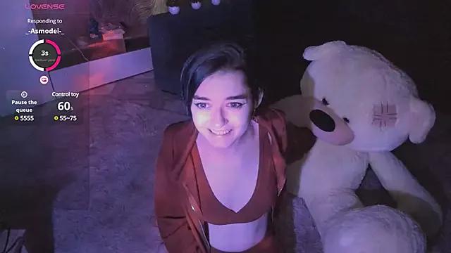 Try the thrill of flirt babes with our cam hosts, featuring unclothed wildness while getting naked and playing with their favored sex toys.