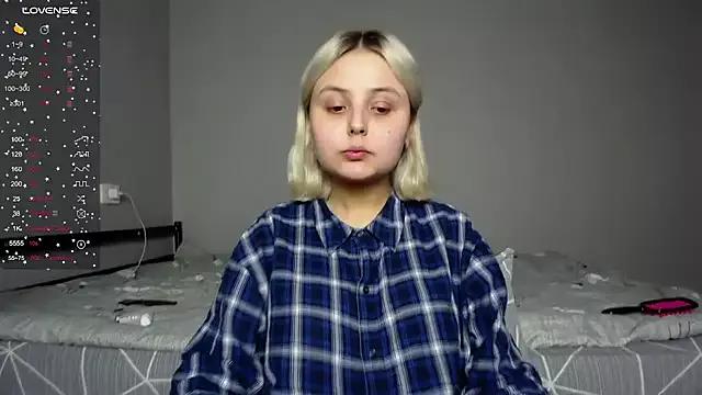 vendymories from StripChat is Freechat