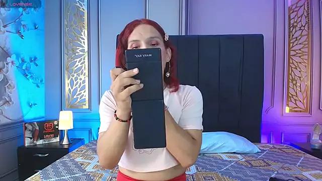 venus_firekiss from StripChat is Freechat